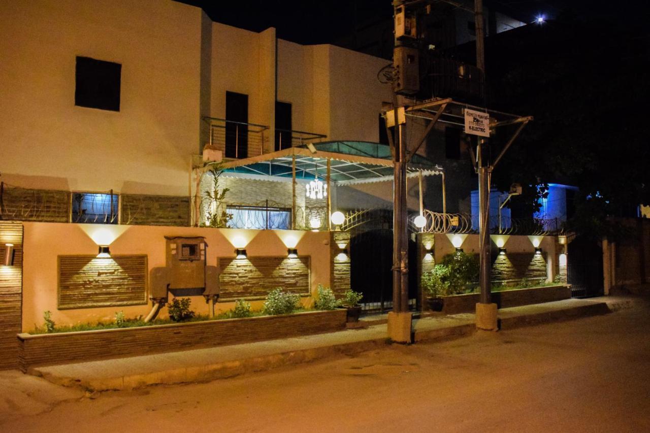 Royal Inn Hotel Karachi Ngoại thất bức ảnh