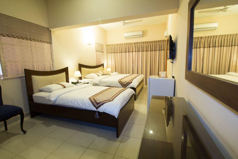 Royal Inn Hotel Karachi Ngoại thất bức ảnh
