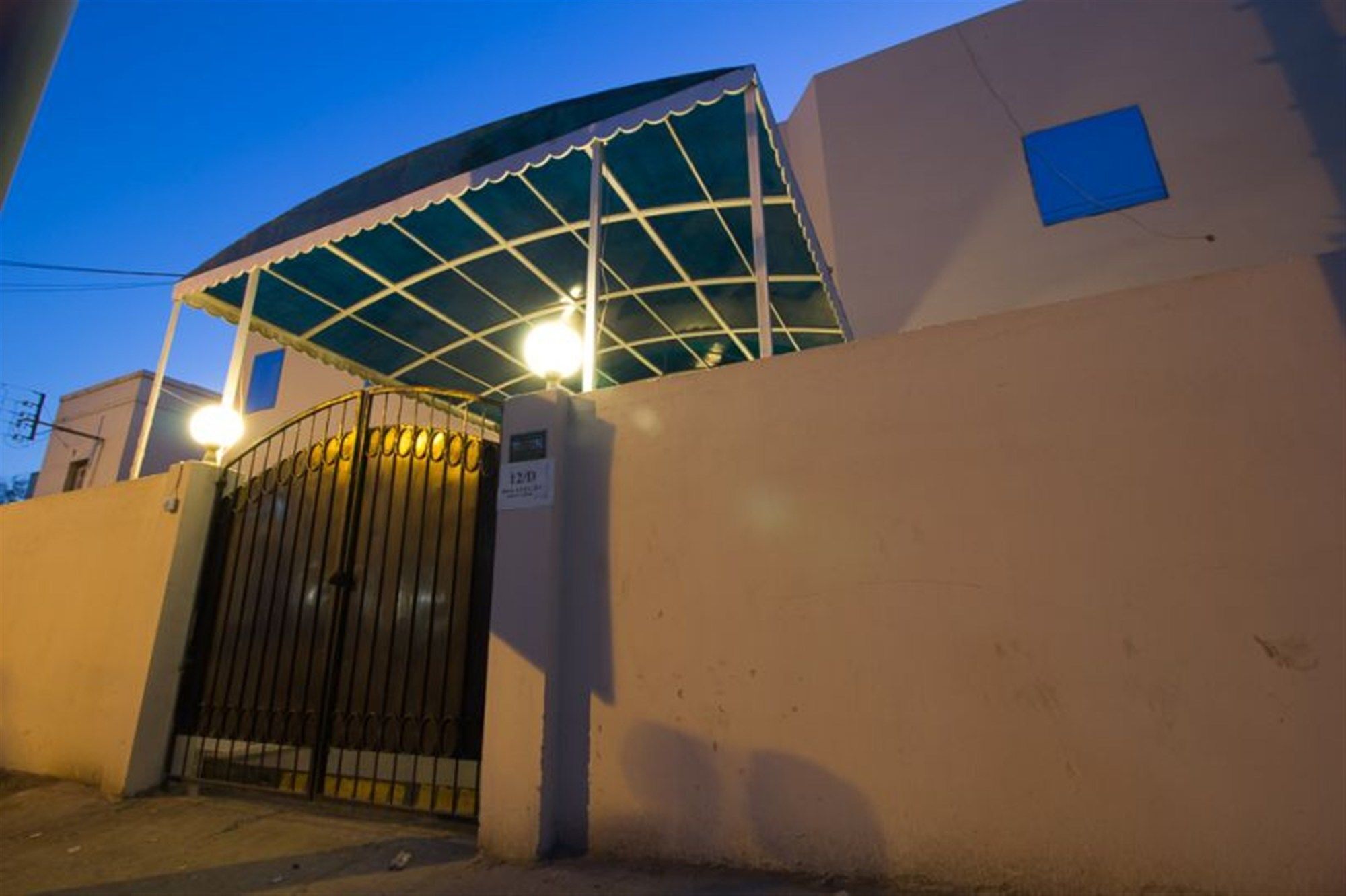 Royal Inn Hotel Karachi Ngoại thất bức ảnh